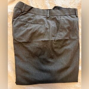 Men’s size 34x30 black dress pants.  Brand name Producer